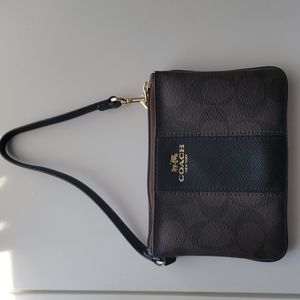 Coach SIGNATURE CANVAS SMALL WRISTLET WITH LEATHER F52860 LIGHT GOLD/BROWN/BLACK